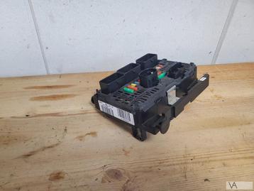 Peugeot 407 2005 - 2011 zekeringkast voor 6500cg S118983002q beschikbaar voor biedingen