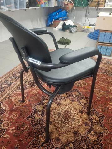 Toiletstoel Vermeiren zorg wc mobiele toilet beschikbaar voor biedingen