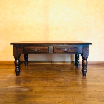 Salontafel beschikbaar voor biedingen