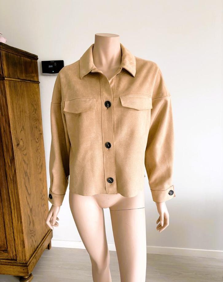 ZARA suedine vest – maat S, Kleding | Dames, Jasjes, Kostuums en Pakken, Zo goed als nieuw, Jasje, Maat 36 (S), Beige, Ophalen of Verzenden