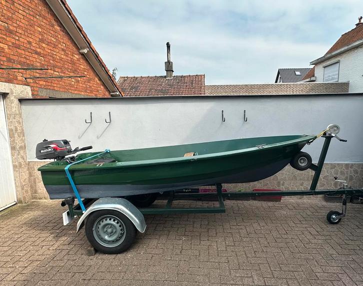 Complete vis/toerboot met trailer en motor direct vaar klaar, Watersport en Boten, Vis- en Consoleboten, Gebruikt, Tot 10 pk, Benzine