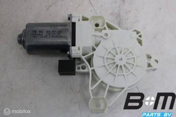 Raammotor linksvoor VW Passat B8 Var. FL GTE 4K0959801 beschikbaar voor biedingen