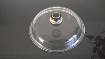 Pyrex bolvormig glazen deksel beschikbaar voor biedingen