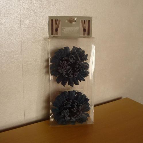 Blauwe stoffen gordijndecoratie magneet bloem Gordijnhouder, Huis en Inrichting, Stoffering | Gordijnen en Lamellen, Ophalen of Verzenden