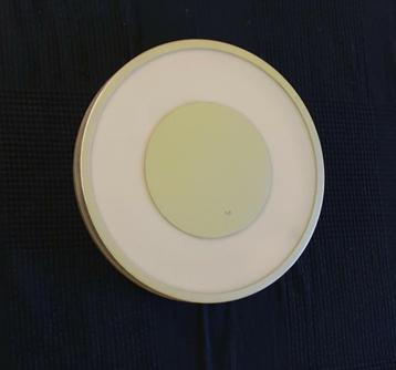 Plafonlamp beschikbaar voor biedingen
