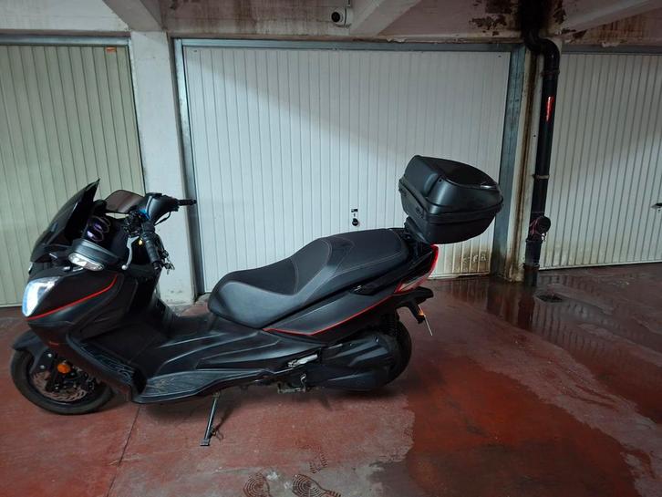 Scooter sym gts 125i euro 4, Fietsen en Brommers, Scooters | SYM, Gebruikt, Overige modellen, Benzine, Ophalen