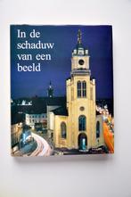Boek over O.L.Vr. Kerk in Sint-Niklaas, Livres, Religion & Théologie, Comme neuf, Enlèvement ou Envoi, Christianisme | Catholique