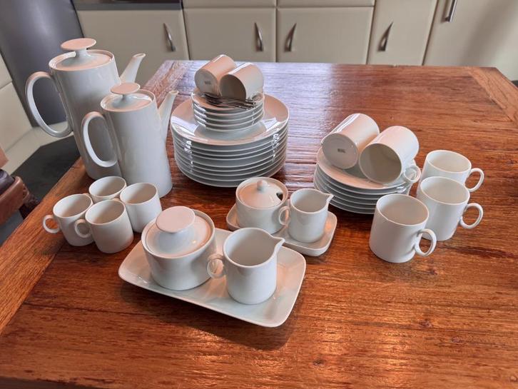 Vintage koffie servies Thomas medaillon jaren '70, Huis en Inrichting, Keuken | Servies, Zo goed als nieuw, Compleet servies, Effen