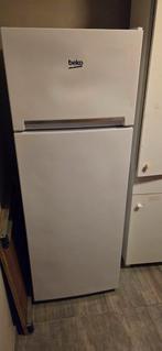 Beko, koel,vries combinatie., Elektronische apparatuur, Koelkasten en IJskasten, Ophalen, Zo goed als nieuw