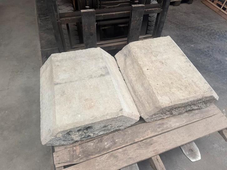 Mooie oude arduinen sokkels , consoles, Doe-het-zelf en Bouw, Platen en Panelen, Gebruikt, Overige materialen, Ophalen