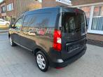 Dacia Dokker 1.6i! Topstaat* Airco*Navi* 84000km* Garantie!, Stof, Used 1. Bestelwagens met ervaring., 4 cilinders, Zwart