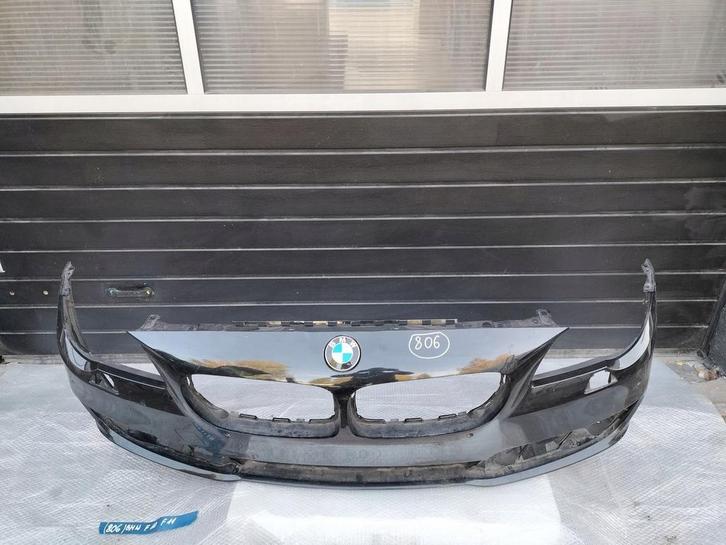 BMW 5 F10 F11 VOORBUMPER, Auto-onderdelen, Carrosserie, Bumper, BMW, Voor, Gebruikt, Ophalen of Verzenden