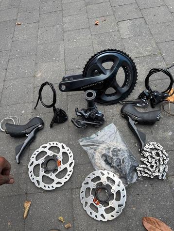 Shimano ultegra 11sp disc groepset beschikbaar voor biedingen