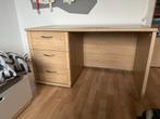 Stevig houten bureau - afmetingen in beschrijving, Huis en Inrichting, Bureaus, Ophalen, Gebruikt, Bureau