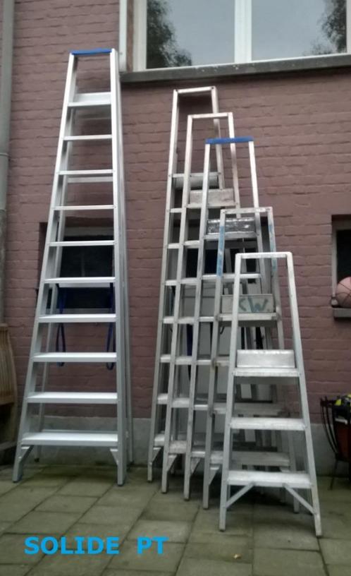 Industriele Trapladders 4-12 MetRevisie, Solide Petry Altrex, Doe-het-zelf en Bouw, Ladders en Trappen, Zo goed als nieuw, Trap