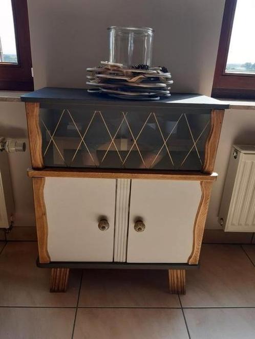 Meuble buffet vintage, Maison & Meubles, Armoires | Buffets, Enlèvement