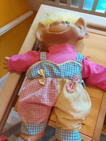 Trollen beschikbaar voor biedingen