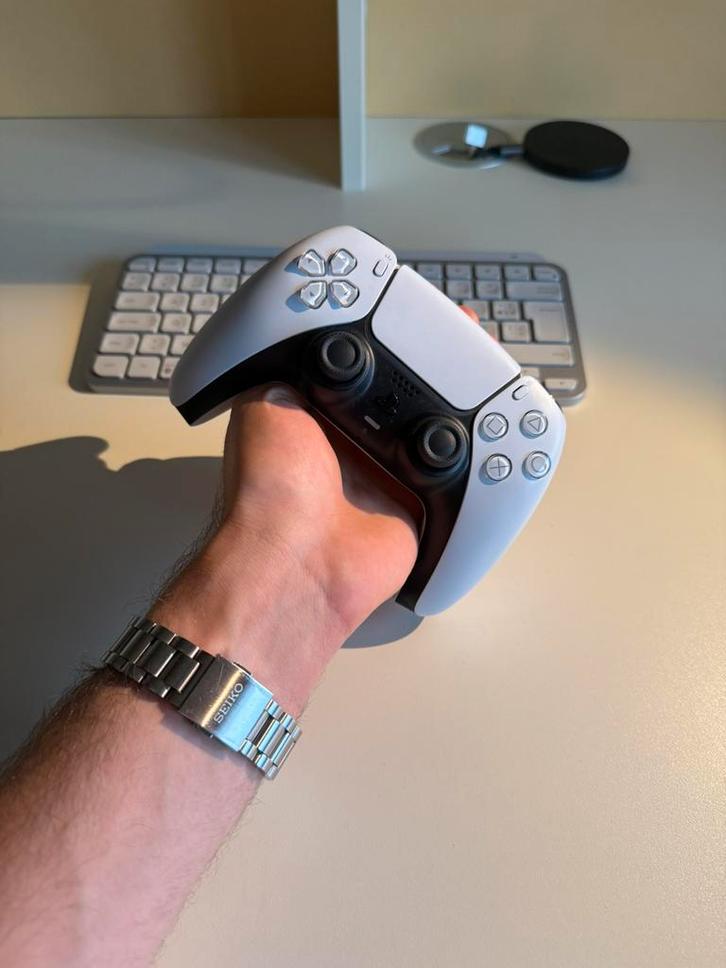 Dualsense Ps5 Hall-effect witte controller, Games en Spelcomputers, Spelcomputers | Sony Consoles | Accessoires, Zo goed als nieuw