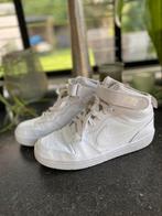 Nike court borough sneaker - maat 38, Ophalen of Verzenden, Zo goed als nieuw