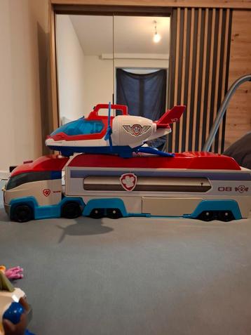 Paw patrol Camion met vliegtuig  beschikbaar voor biedingen