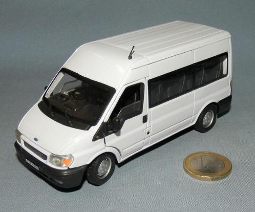Hongwell 1/43 : Ford Transit Minibus (Wit) 1st edition, Hobby en Vrije tijd, Modelauto's | 1:43, Nieuw, Auto, Schuco, Verzenden