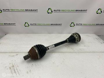 Aandrijfas linksvoor Volkswagen Audi 1K0407271LB beschikbaar voor biedingen