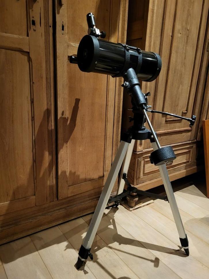 STARGAZER  DE QUALITÉ SUPÉRIEURE ROBUSTE 259€, TV, Hi-fi & Vidéo, Matériel d'optique | Télescopes, Comme neuf, Télescope réflecteur (miroirs)
