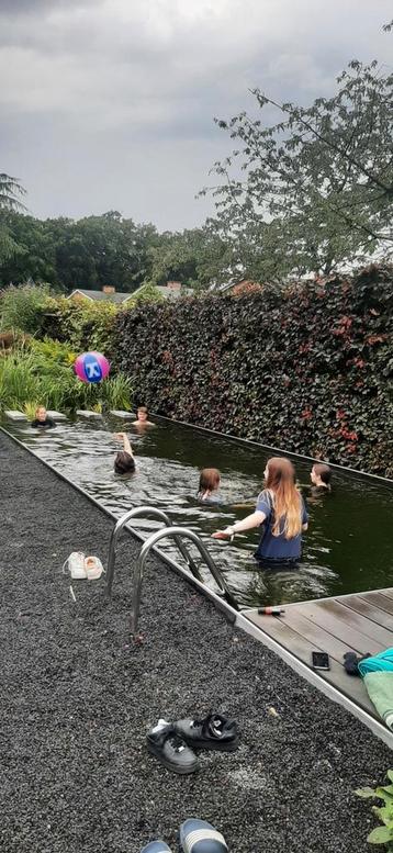 PROPERE WANDEN EN VLOER, DAT KAN !  beschikbaar voor biedingen