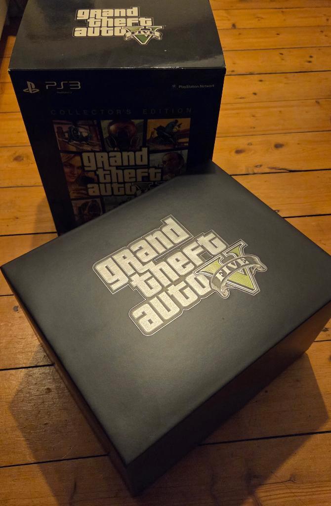 Gta V - collectors edition (ps3) - nieuwstaat, Games en Spelcomputers, Games | Sony PlayStation 3, Zo goed als nieuw, Ophalen of Verzenden
