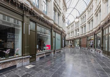 Commercieel à louer à Charleroi beschikbaar voor biedingen