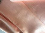 Licht satijnachtige lichtroze stof. 3 meter lang, bij 1,4, Roze, Zo goed als nieuw, Ophalen