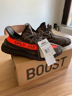Adidas Yeezy 350 carbon beluga maat 43 1/3, Nieuw, Ophalen of Verzenden, Sneakers, Adidas Yeezy