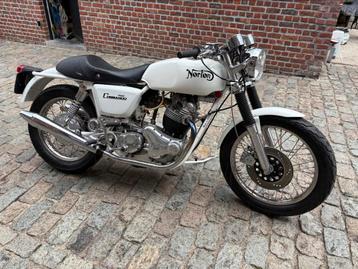 Norton Commando 750, 2 cylindres, 12 à 35 kW, 745 cm³, Naked bike