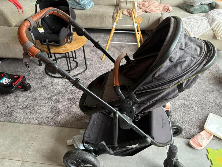 Sleeworld kinderwagen, Kinderen en Baby's, Kinderwagens en Combinaties, Kinderwagen, Luchtbanden, Ophalen