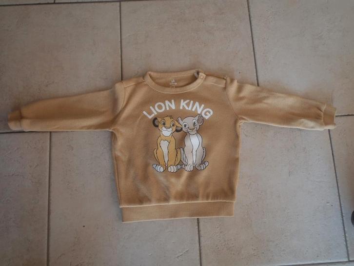 trui maat 80 - Lion King, Kinderen en Baby's, Babykleding | Maat 80, Zo goed als nieuw, Jongetje, Truitje of Vestje, Ophalen of Verzenden