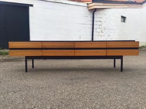 Vintage 1970s Lowboard - Sideboard, Maison & Meubles, Armoires | Dressoirs, Utilisé, Enlèvement ou Envoi