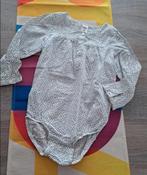 Oshkosh romper met hartjes 24 maand, Enlèvement ou Envoi, Chemise ou Chemisier, Comme neuf, Oshkosh