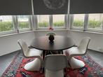 ronde eettafel met zwart metalen onderstel, Ophalen, Rond, Zo goed als nieuw, Modern