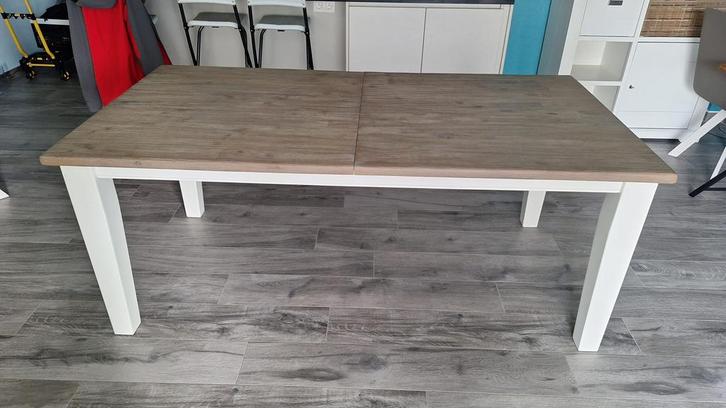 Très belle table à manger, en excellent état !, Maison & Meubles, Tables | Tables à manger, Comme neuf, Rectangulaire, Enlèvement