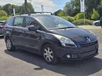 Peugeot 5008 1.6 HDi 114CV * EMBRAYAGE A REMPLACER *, Auto's, Voorwielaandrijving, Euro 5, Stof, Gebruikt