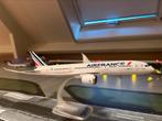 Airfrance boeing 787 1:200 met doos, Verzamelen, Luchtvaart en Vliegtuigspotten, Nieuw, Ophalen of Verzenden, Schaalmodel