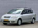 Toyota Avensis Verso 2.0i Linea Luna 7p. 176000km!!, Auto's, Monovolume, 202 g/km, Bedrijf, Handgeschakeld
