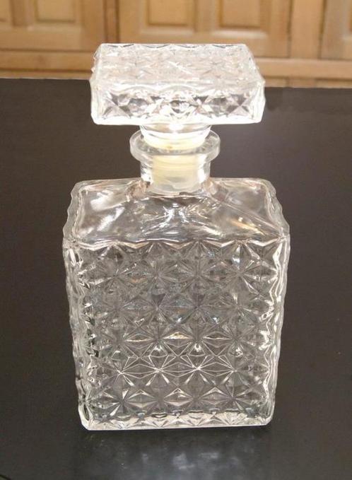 Ancien grand flacon à parfum, Antiquités & Art, Antiquités | Verre & Cristal, Enlèvement ou Envoi