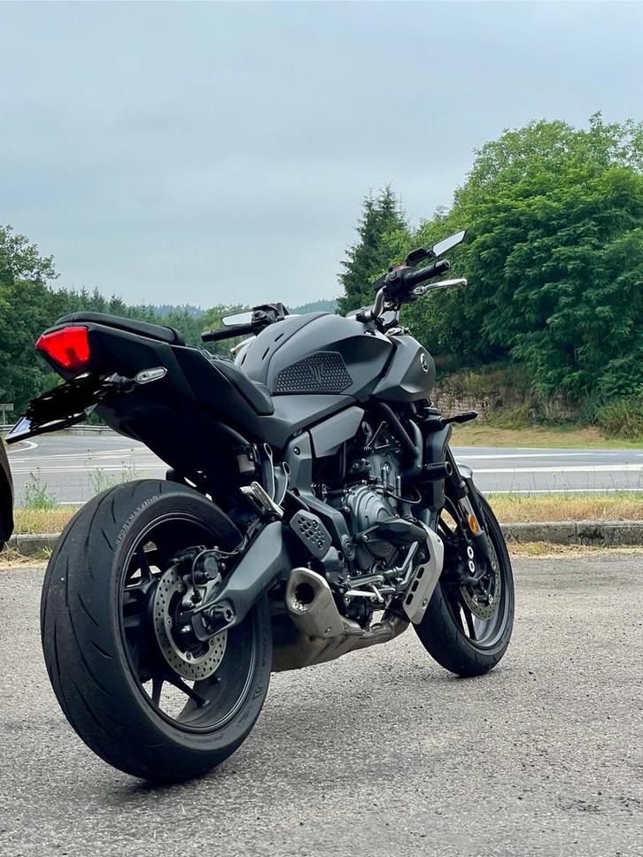 Yamaha Mt07 2025 Tech Black handgeschakeld, Motoren, Onderdelen | Yamaha, Gebruikt, Ophalen