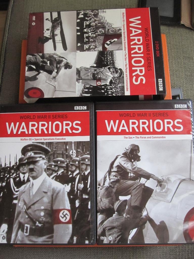 World War II Series - Warriors (2 disc), Cd's en Dvd's, Dvd's | Documentaire en Educatief, Vanaf 16 jaar, Oorlog of Misdaad, Boxset