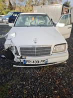 c250 Turbo Diesel épave sans moteur boîte et phare arriere, Auto's, Bedrijf, Diesel, Te koop