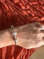 Bracelet pandora, Rose, Utilisé, Avec bracelets à breloques ou perles