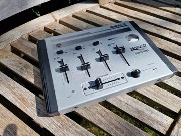 Mengpaneel HQ Power Promix 303 Stereo mixer, Musique & Instruments, Enlèvement
