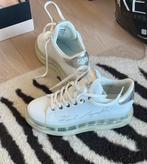 Karl Lagerfeld sneakers 38 nieuw!!, Kleding | Dames, Schoenen, Ophalen of Verzenden, Zo goed als nieuw, Sneakers