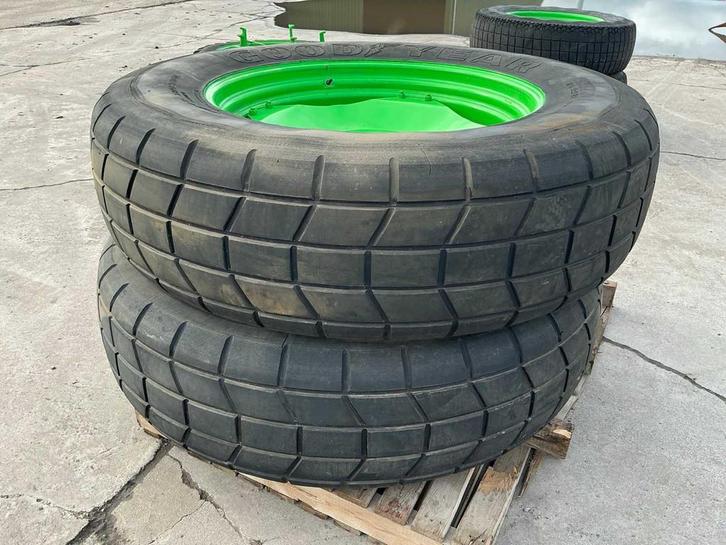 18.4R38 Good Year Super Traction Radial Banden met velg (2x), Zakelijke goederen, Landbouw | Onderdelen | Banden, Velgen en Assen